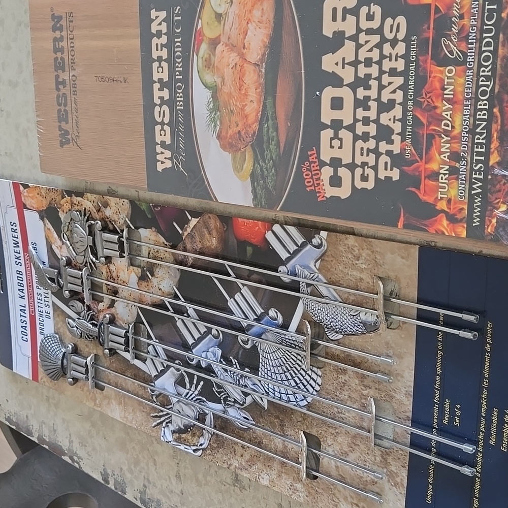 Coastal Kabob Skewers and Cedar Grilling Planks Set NWT - Picture 8 of 8